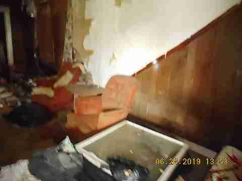 2075 Burnside (11)_m.jpg